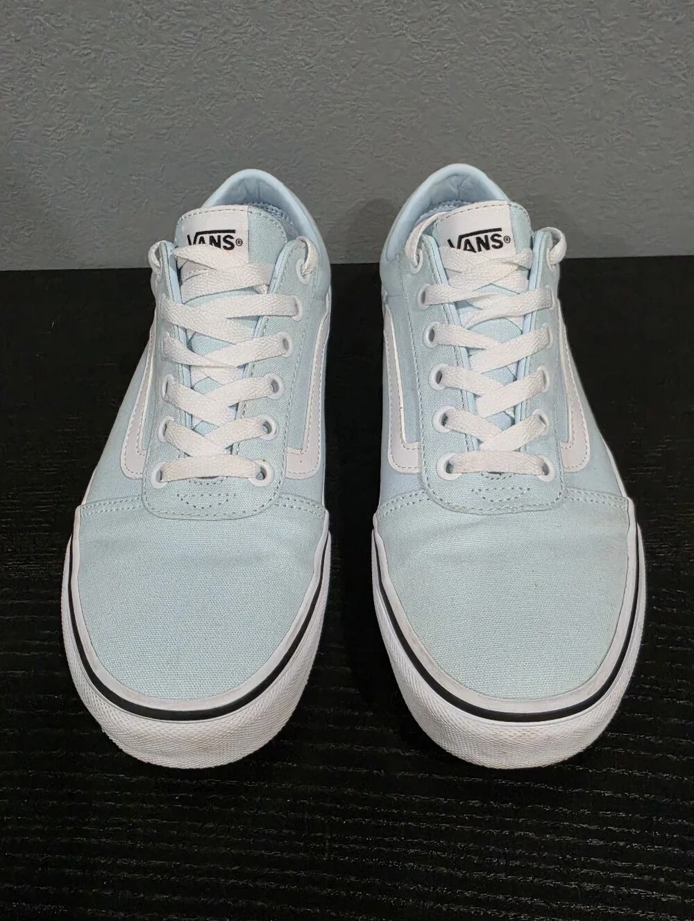 VANS Ward Delicate Blue Low Top Sneakers | Unisex Size W 9.5 / M 8